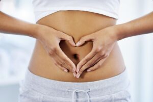 Image of woman's stomach discussing tubal reversal